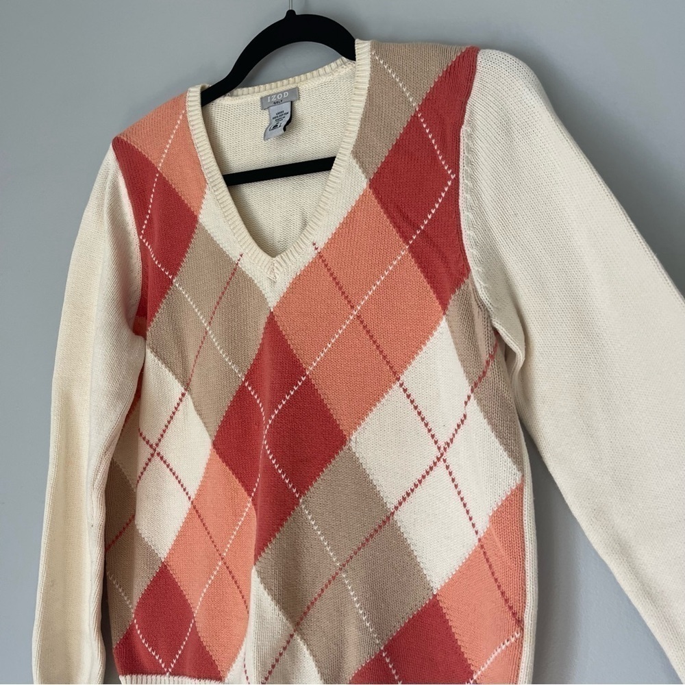 IZOD Golf Argyle Long Sleeve V-Neck Cotton Sweater Size Medium - Picture 3 of 10